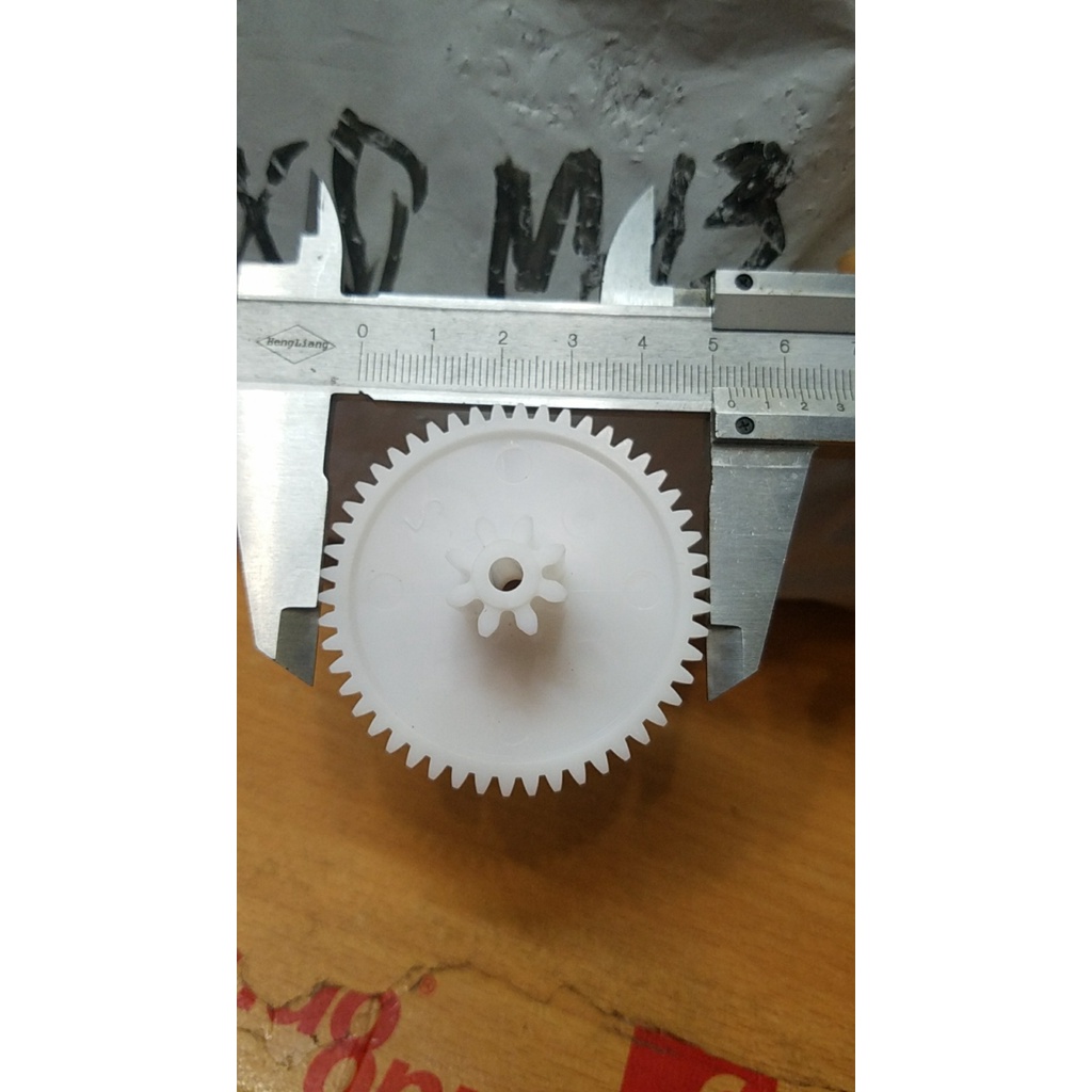 BRXDTM13 Bánh răng xe điện trẻ em cỡ trung 8 và 50 răng