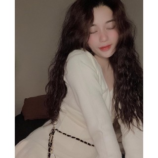 Váy len qccc kèm dây xích