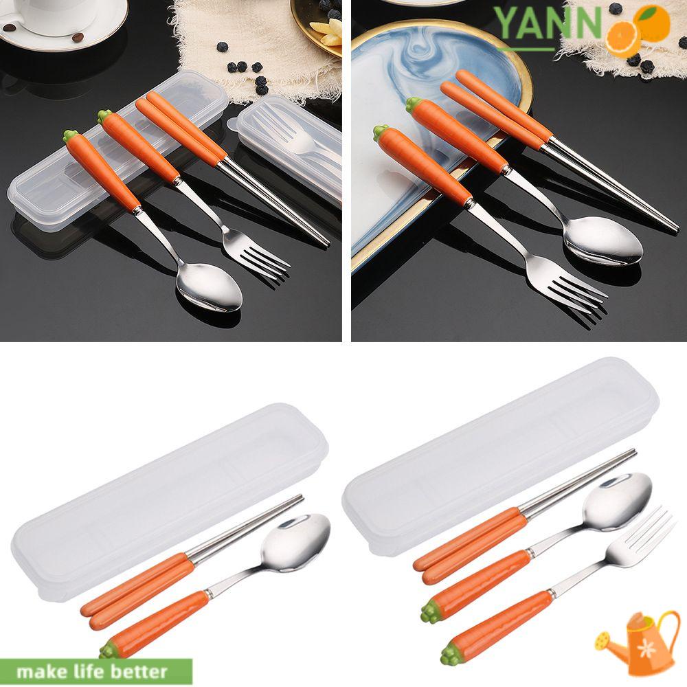 1 Bộ Dụng Cụ Ăn Gồm Muỗng / Đũa / Nĩa Bằng Thép Không Gỉ