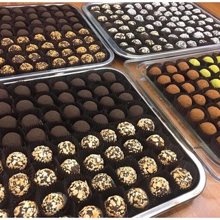 Chocolate truffle 9v (tặng thiệp + túi)