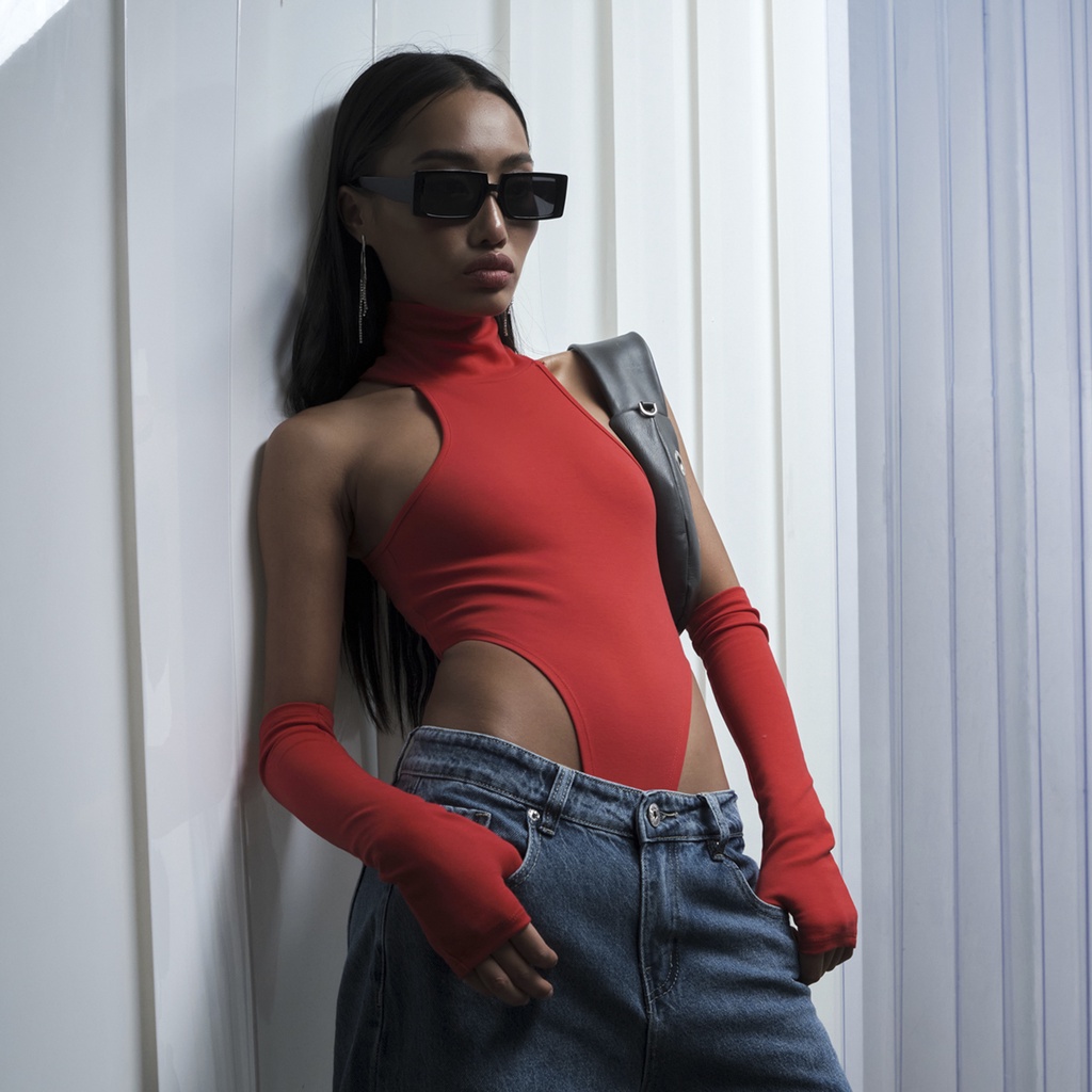 TATICHU - Turtleneck Sleeveless High Cut Bodysuit - Bodysuit cổ lọ khoét eo cao | BigBuy360 - bigbuy360.vn