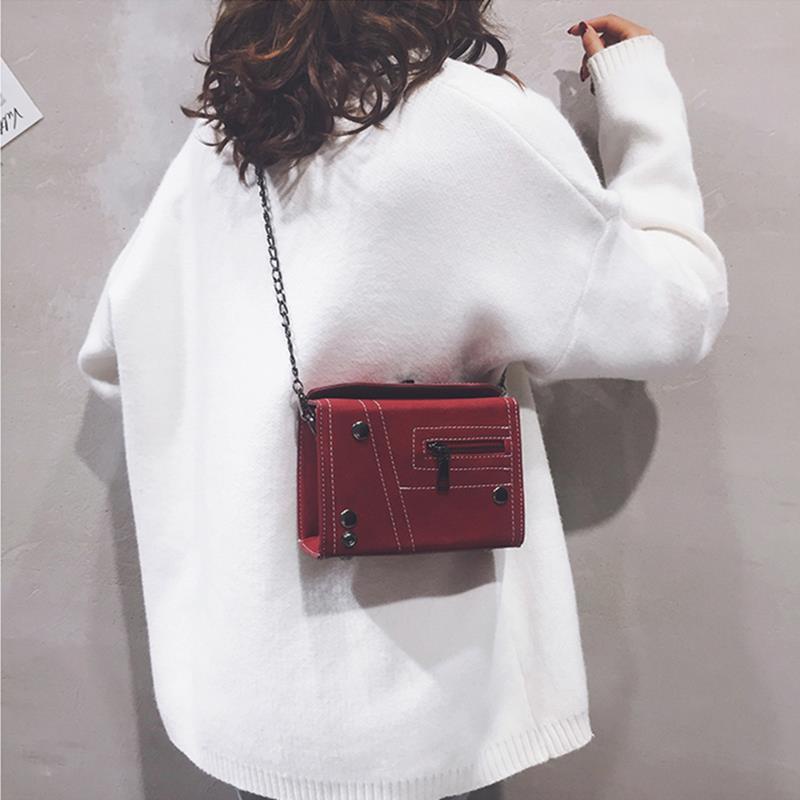 Túi Đeo Chéo Màu Đen Phối Dây Xích Thời Trang Thu Đông Phong Cách Hàn Quốc Cho Nữ