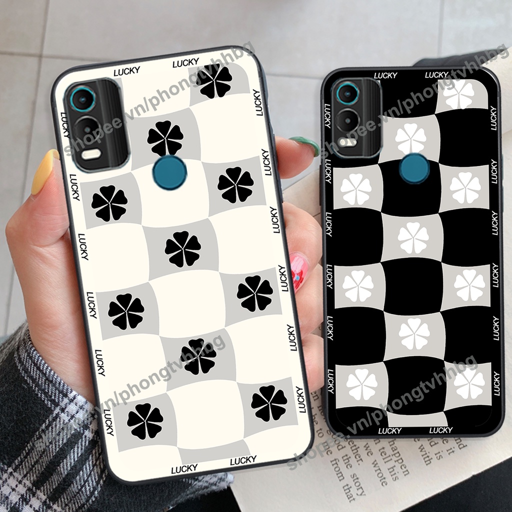 Ốp lưng Nokia C21 PLUS caro mẫu hoa trắng đen cực đẹp cute giá rẻ
