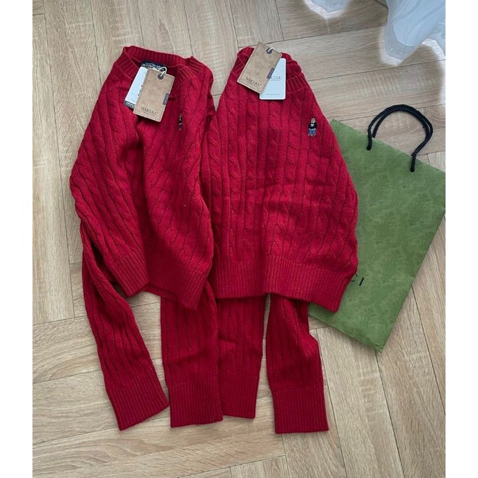 ÁO LEN WH.O.AU ĐỎ ĐÔ