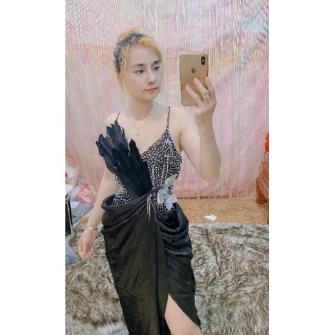 Đầm body dư tiêc đính đá lông vủ