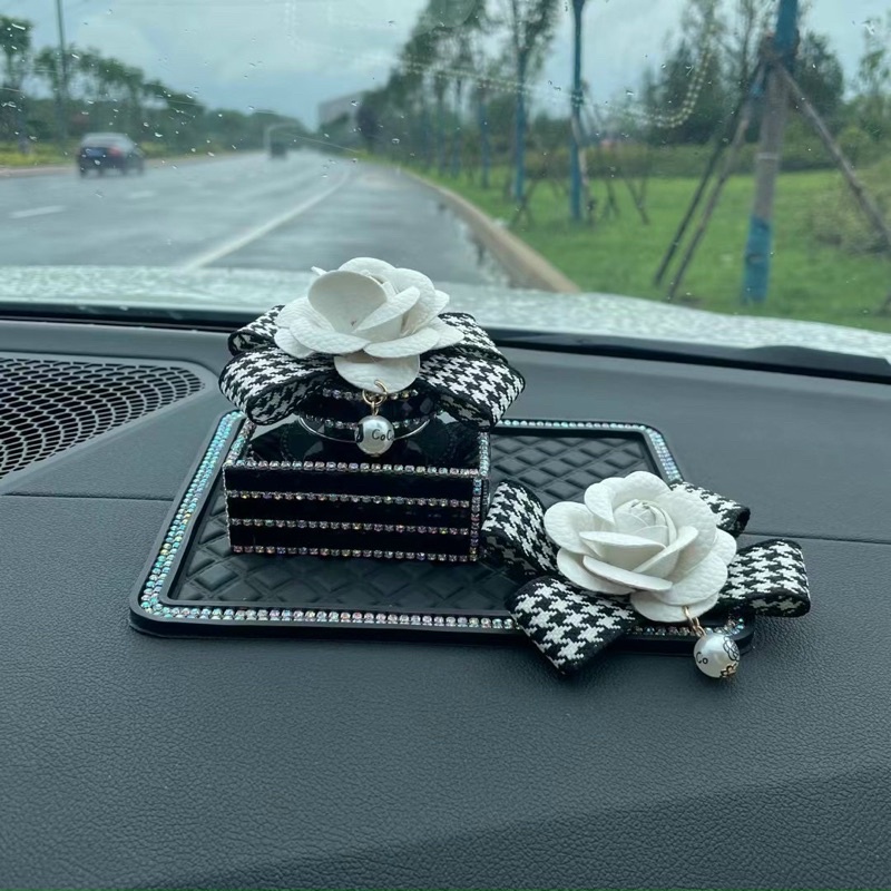 Set Nước Hoa Trà Trang trí xe hơi loại 3 tầng size lớn