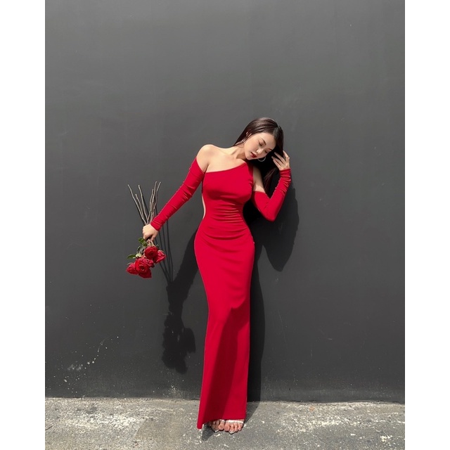 Ellie Dress - Váy body dáng maxi lệch vai kèm khoác tay - THIẾT KẾ BỞI IAMCOCO.OFFICIAL