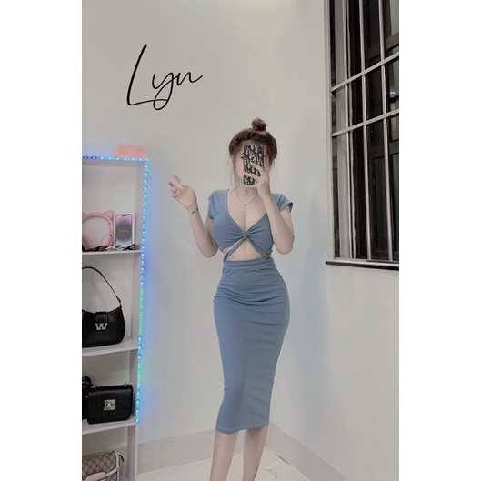 Đầm Body Tay Ngắn Gân Nơ Khoét Ngực Dáng Dài