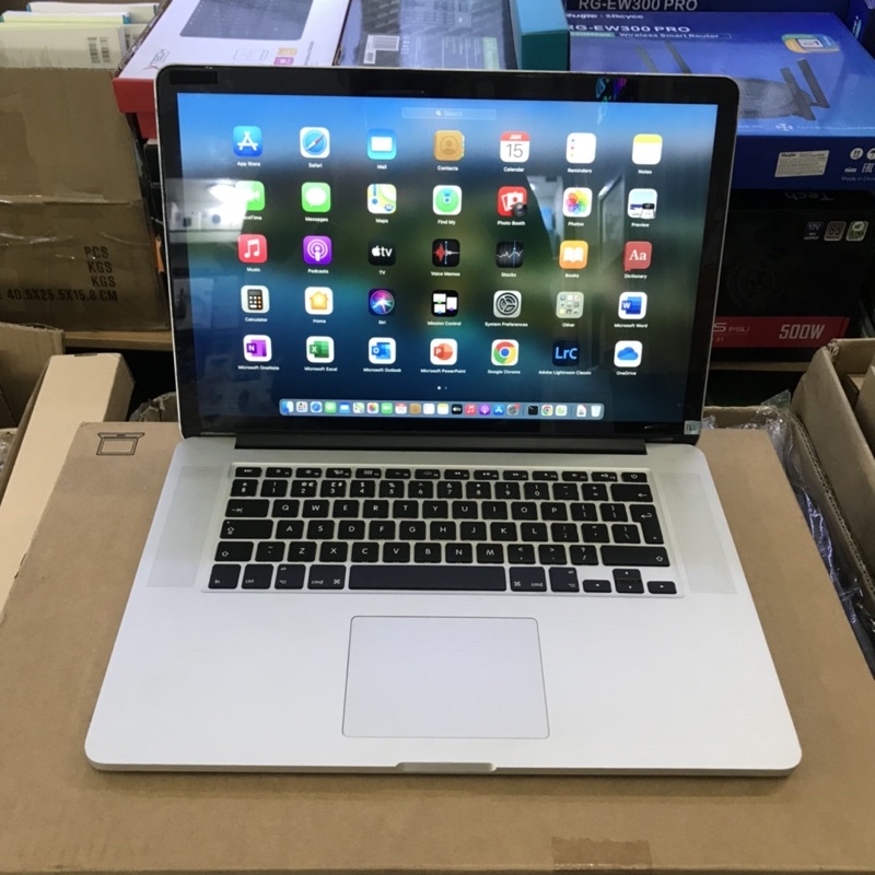 Máy tính Macbook Retina 15 inch, CPU Core i7, SSD 256GB, Ram 16GB