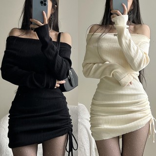 Đầm len trễ vai dài tay dây rút