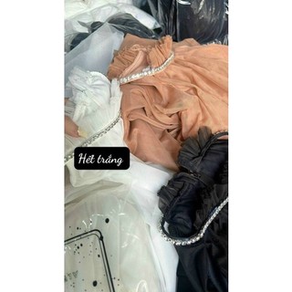 Đầm yếm maxi chất lụa mướt