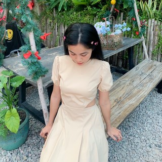 Đầm kaki hở eo
