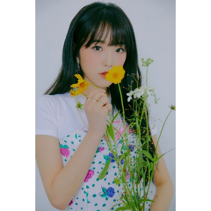 YENA -  1st Single Album