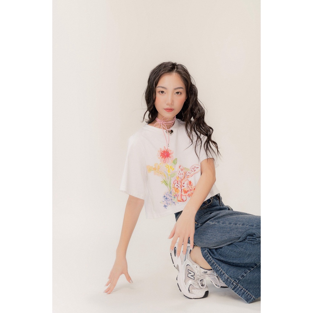 LIBÉ - Áo thun tay ngắn dáng boxy cổ tròn màu trắng in hình