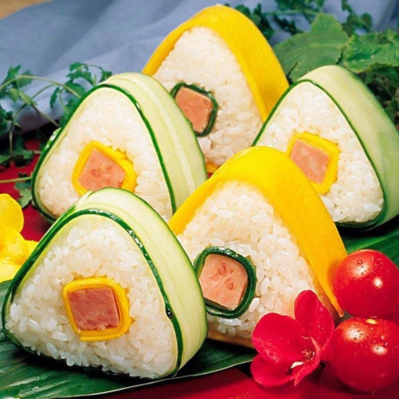 Bộ 2 Khuôn Làm Sushi Hình Tam Giác Bằng Nhựa Tiện Dụng DIY