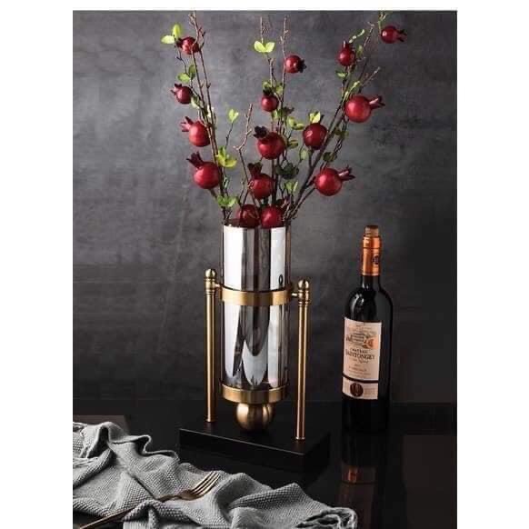 Lọ hoa khung sắt