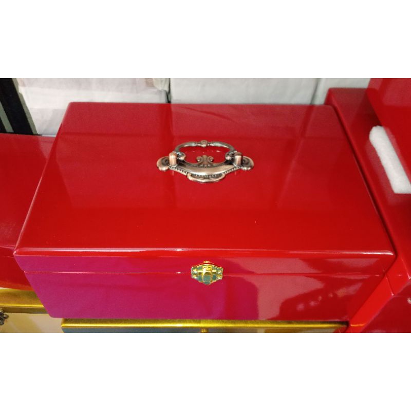 Hộp gỗ sơn mài cao cấp (kt 17*23 , 20*30 ,20*20 cao 12cm)