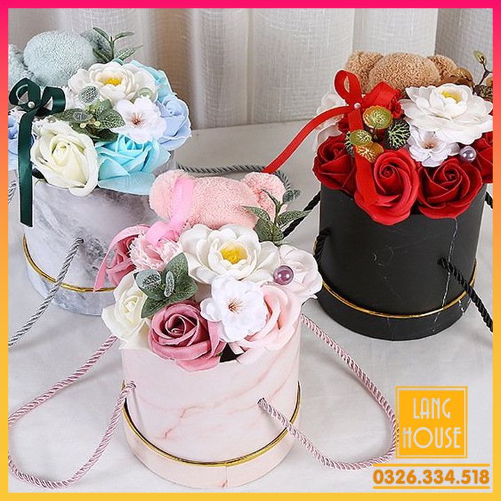 HỘP HOA LỤA SÁP VÀ GẤU BÔNG Tặng Valentine, 8/3, 20/10, Noel (Có Kèm Thiệp)