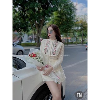 Set áo ren hoa thêu nổi + short nude