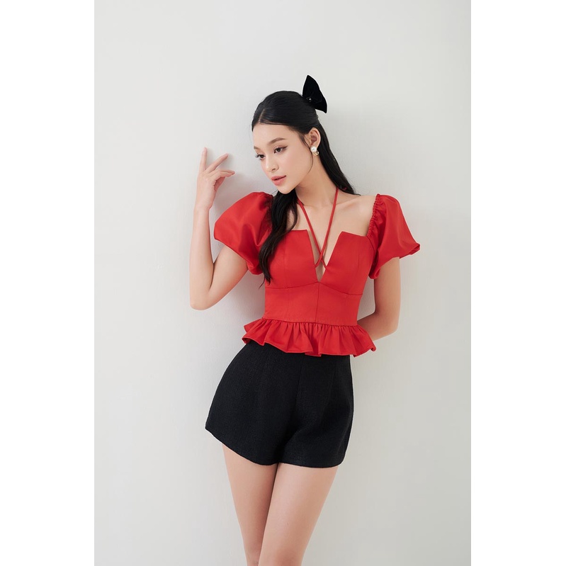 Áo kiểu top ngắn tafta thắt dây sau cổ lai nhún thời trang GAGO màu đỏ và đen GA4247/GA4246