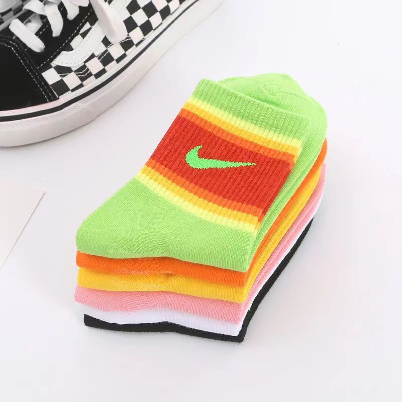 Đôi Vớ Thể Thao Chất Liệu Cotton Thoáng Khí Nhiều Màu Sắc Thời Trang