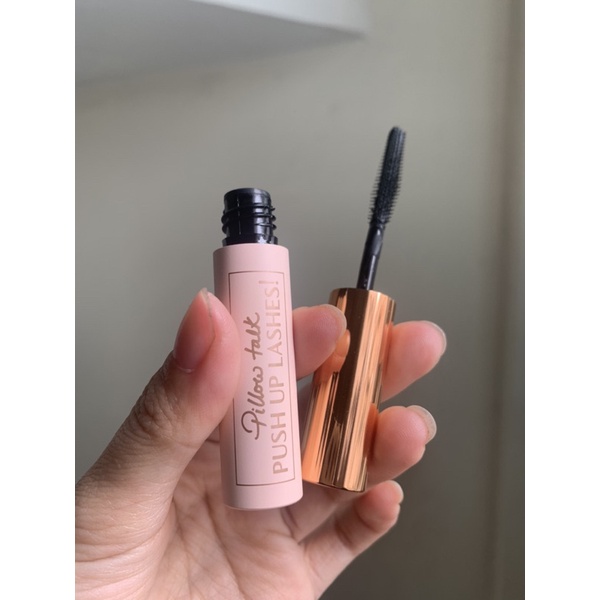 Mascara Dior Iconic Overcurl 090 dài và dày mi chống vón cục