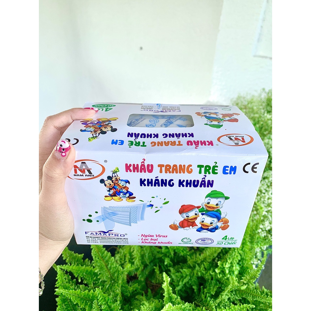 Khẩu trang Famapro Trẻ Em  4 Lớp 50 Cái/ Hộp