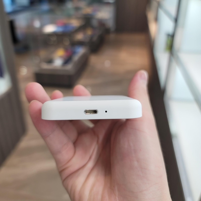 Sạc dự Phòng Không Dây từ Tính Dành cho Iphone : x/xsm/11/11pro/11promax/12/12pro/13/13prm/14/14promax