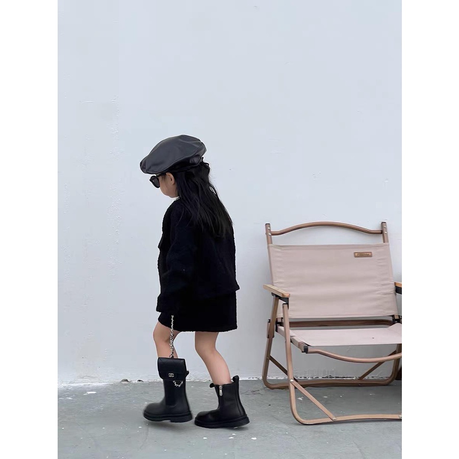 Set 2 chi tiết áo vest và chân váy dạ nhũ bé gái Danchau 76