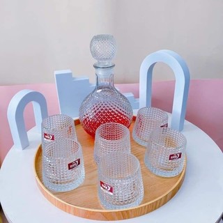 Ly thủy tinh Deli cao cấp