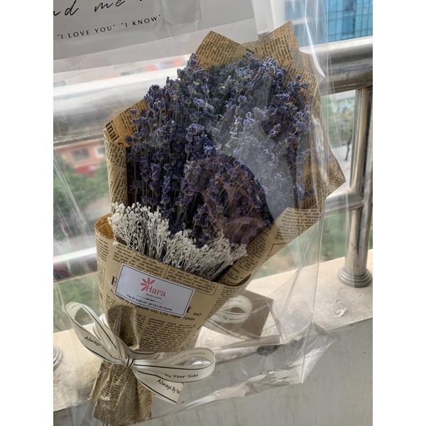 Bó hoa lavender khô tặng kèm thiệp và túi làm quà tặng kỉ niệm, sinh nhật,...