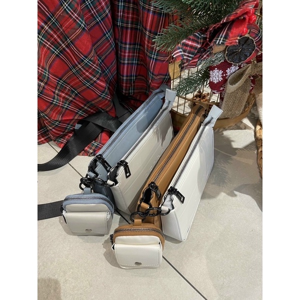 Túi đeo chéo Pedro phong cách cá tính