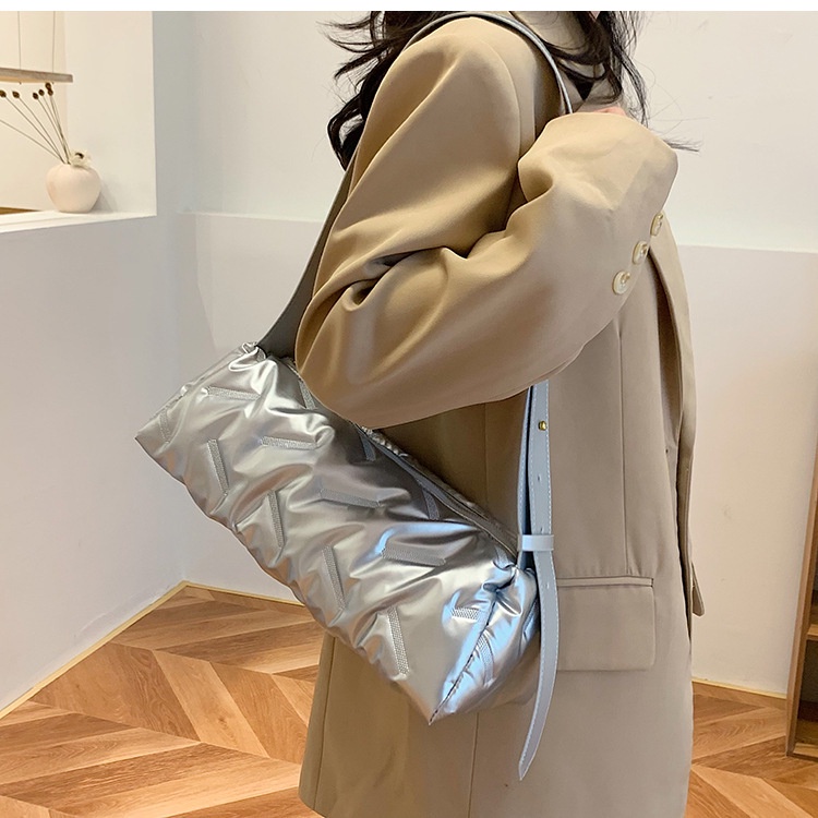 Túi Đeo JASMIN NOIR Chéo Da PU Hình Gối Thiết Kế Đơn Giản Cho Nữ