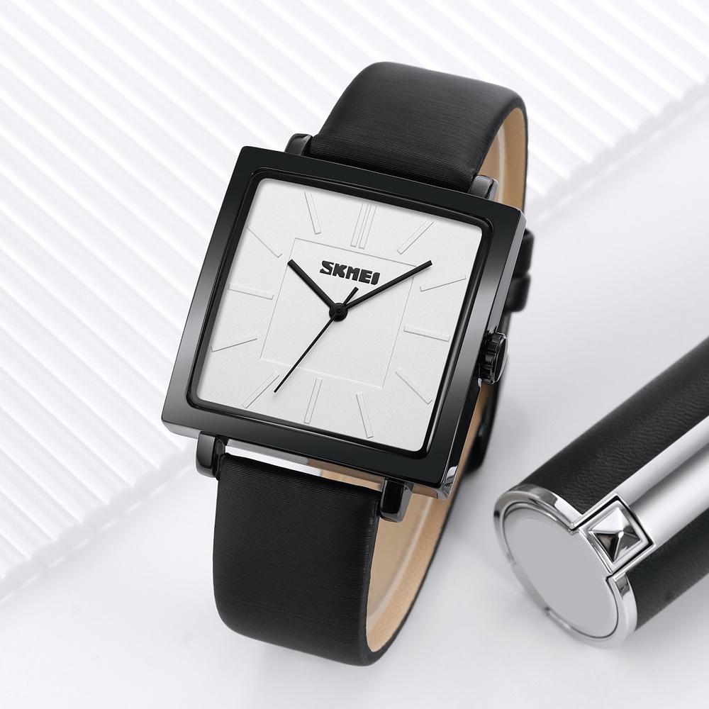 Đồng Hồ Quartz Chống Thấm Nước 30M Với Dây Đeo Da Màu Xanh Lá SKMEI 2032