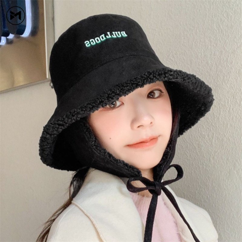 Mũ Tai Bèo Lông Cừu Giữ Ấm Chống Gió Bảo Vệ Tai Mẫu Mới 2022 Phong Cách Hàn Quốc Dành Cho Bạn Nữ Lái Xe