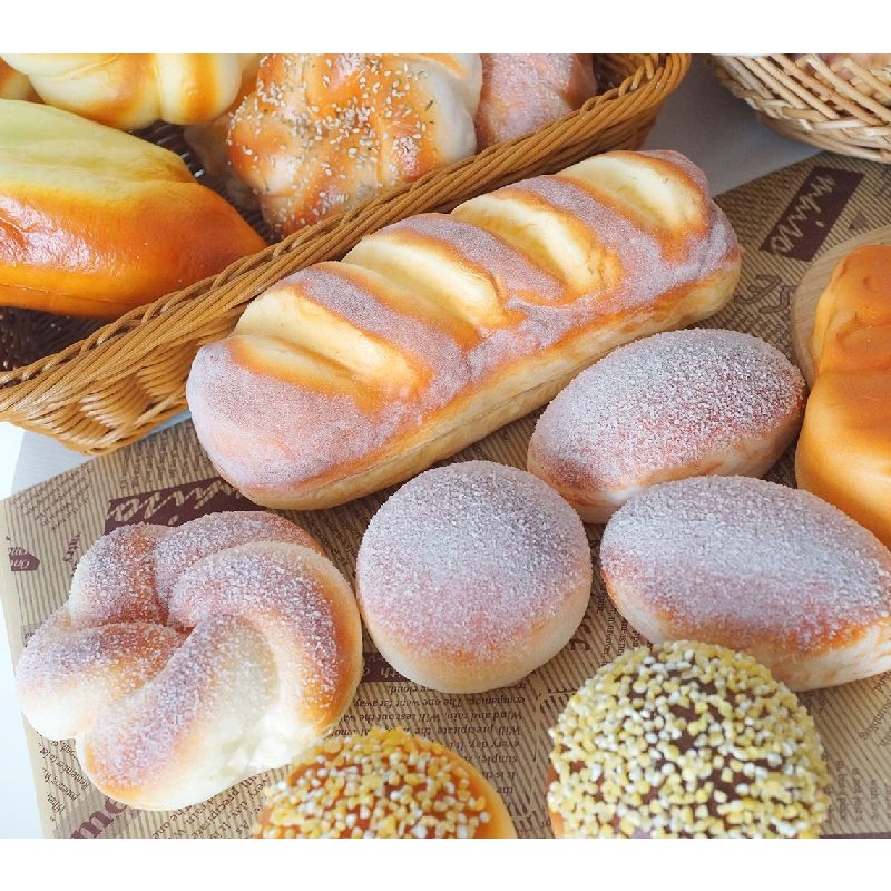 Mô Hình Bánh Mì Giả Trang Trí Nhà Trẻ