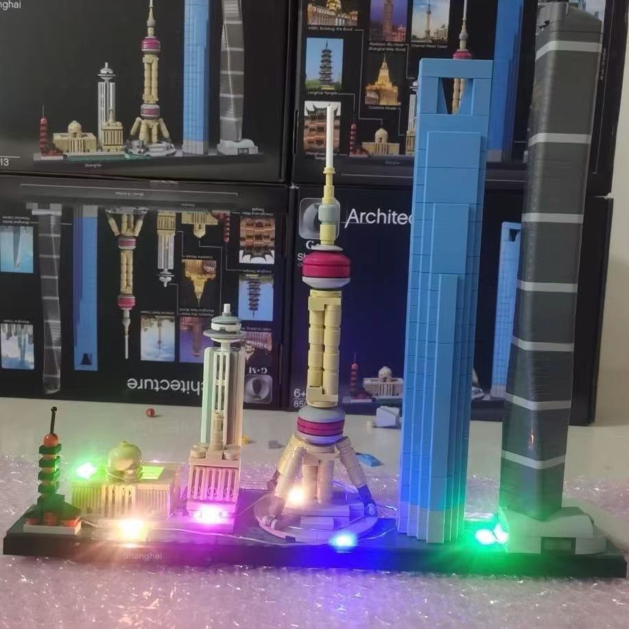 Bộ Lắp Ghép Lego Nhân Vật Tháp Eiffel Paris Skyline 21044