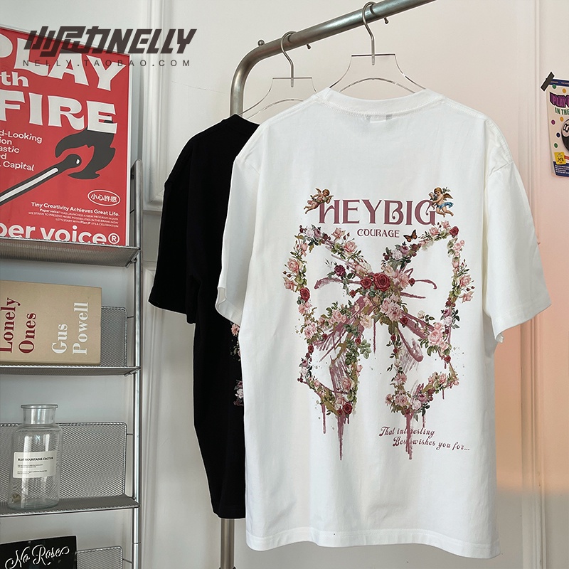 Áo thun Nelly ngắn tay in hình "COURAGE" áo phông