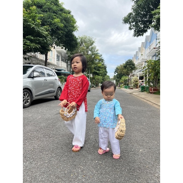 Bà Ba hoạ tiết hoa với nhiều màu sắc tươi sáng đẹp mắt cho bé Gái từ 7-30 kg