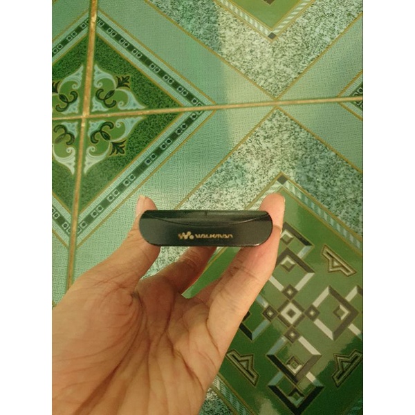 Điện thoại Sony Ericsson W150i cổ zin tem TGDĐ