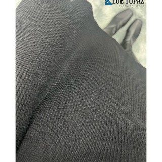 Đầm mini len co dãn dài tay cổ lọ màu đen