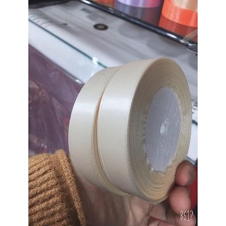 Cuộn duy băng vải lụa khổ 1cm,2cm,4cm(bảng màu 2/2)