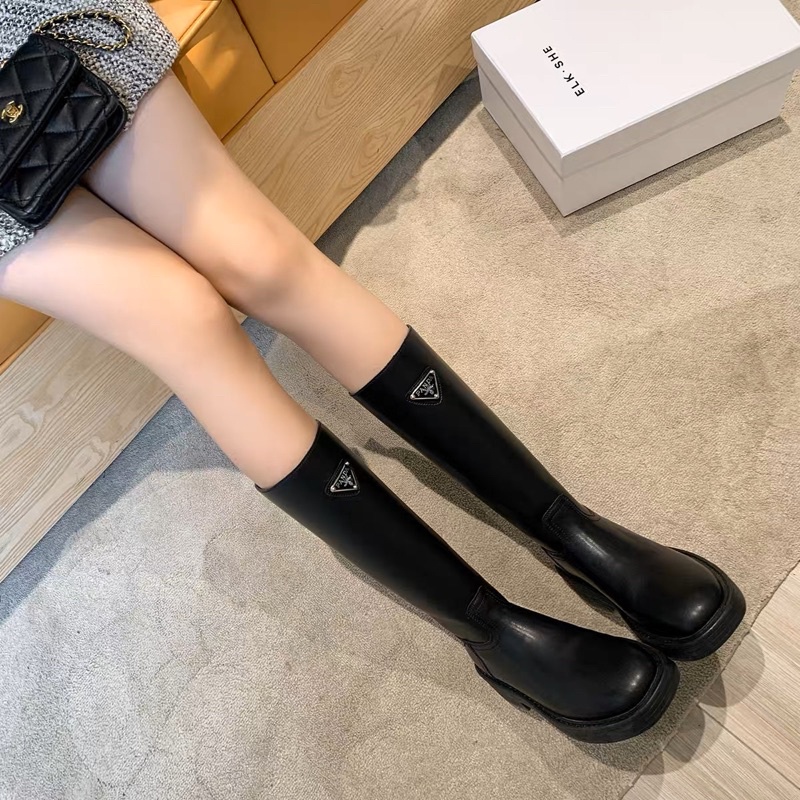 Bôt ngắn kéo khoá trước