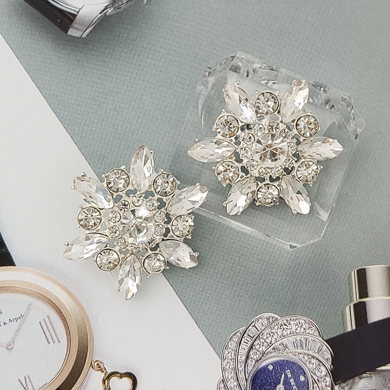 Ghim cài áo váy đầm hình bông tuyết đính đá Kemi - Tag cài áo điểm nhấn thời trang