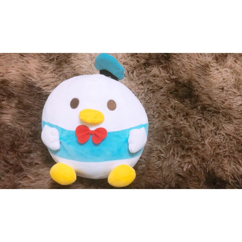 Gấu bông vịt Donald Tsum miniso