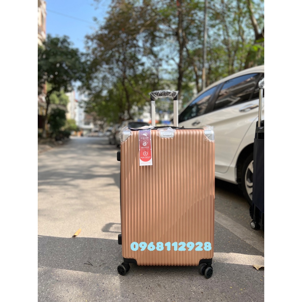 Valy kéo Size 28 inch Hùng Phát chính hãng chống trầy xước chống va đập .