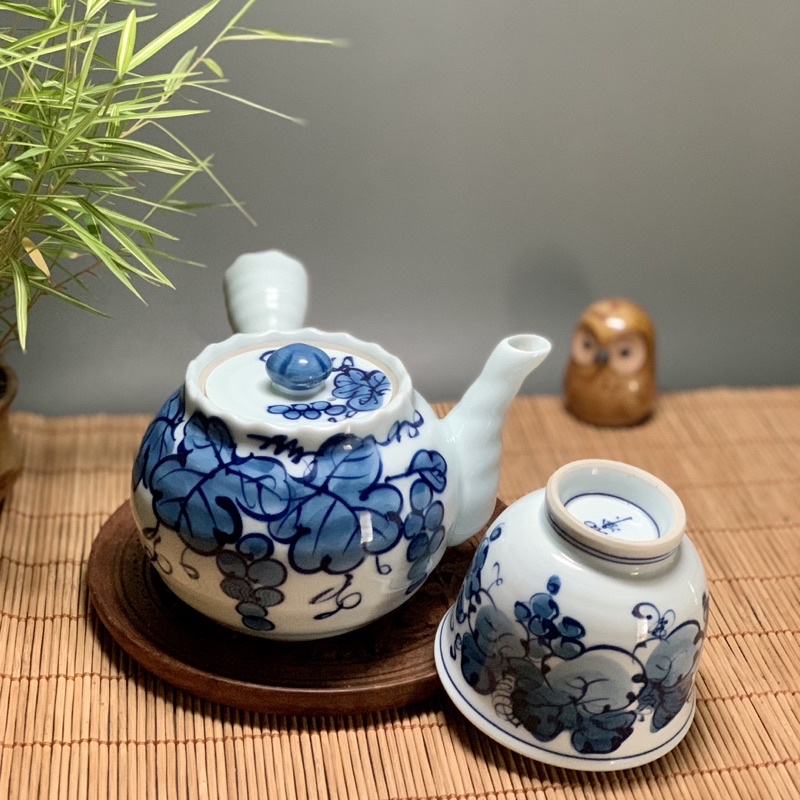 Ấm trà Nhật Bản M08