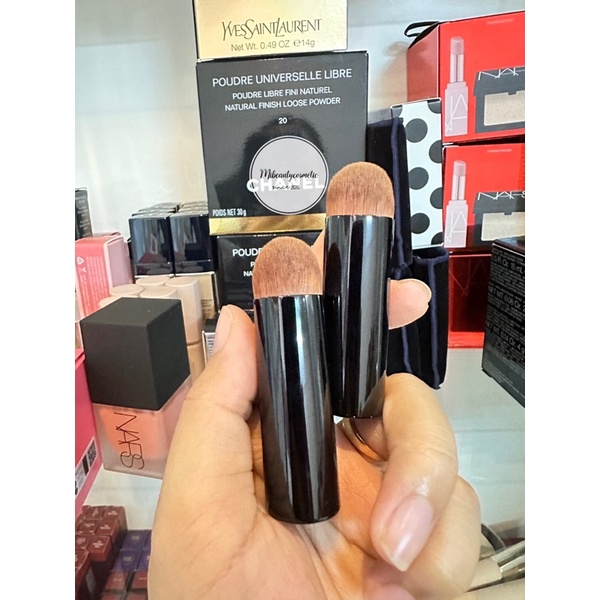 Cọ nền Estee Lauder Foundation Brush - Hàng chính hãng