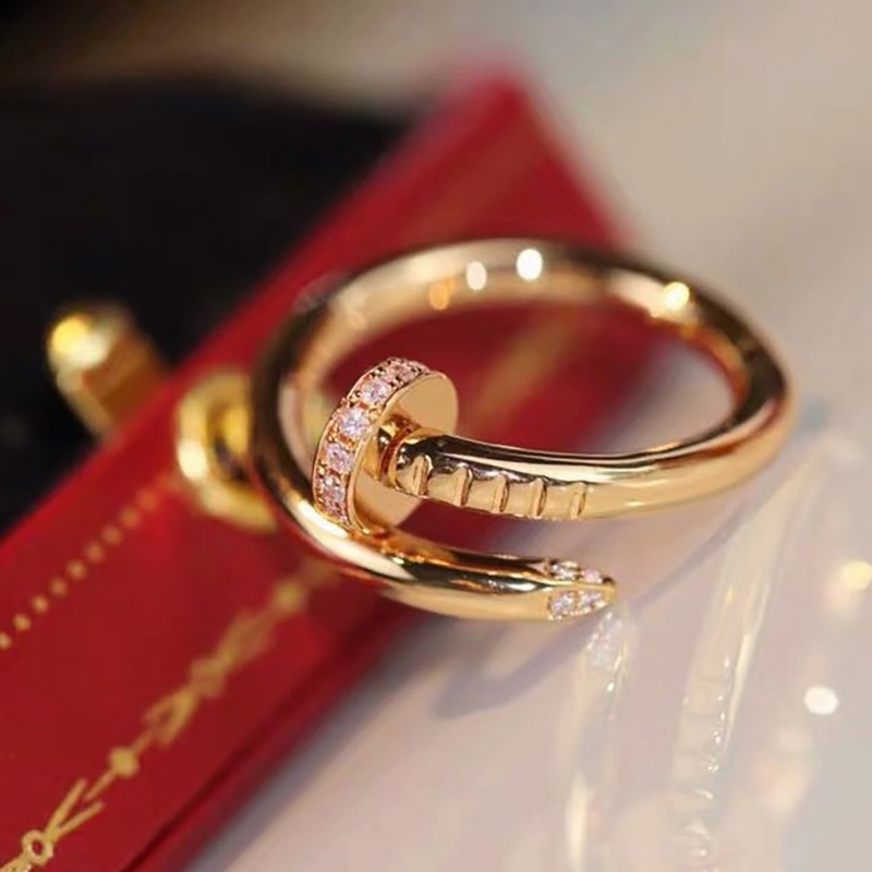 Nhẫn Thép Titan Mạ Vàng Hồng 18k Đính Kim Cương Giả Không Phai Màu Thời Trang Dễ Phối Đồ