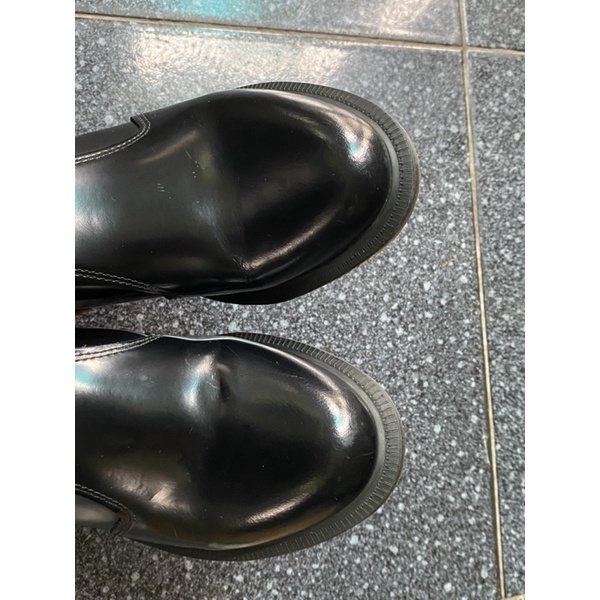 Thanh lý boots cao cổ da bóng DR. MARTENS size 36